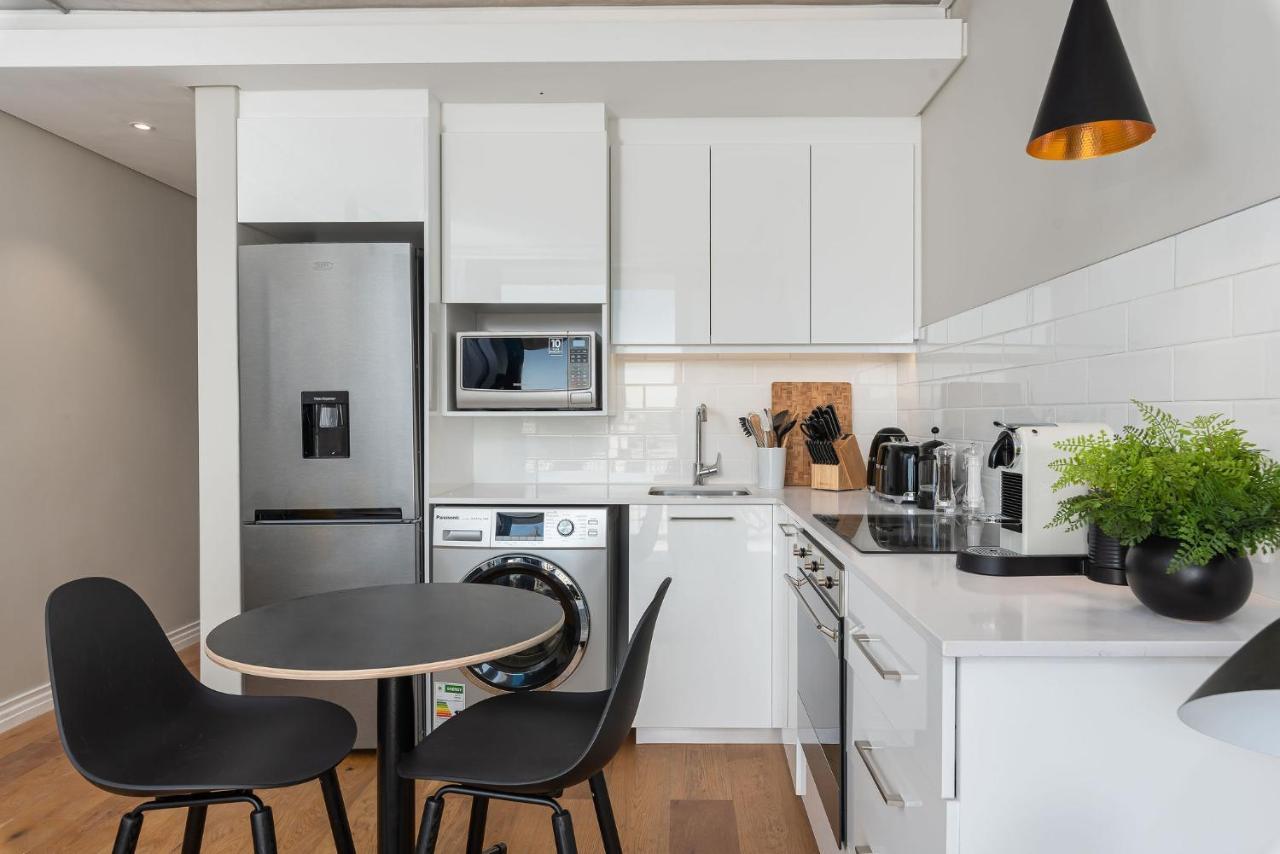 The Docklands Luxury Apartments Κέιπ Τάουν Εξωτερικό φωτογραφία
