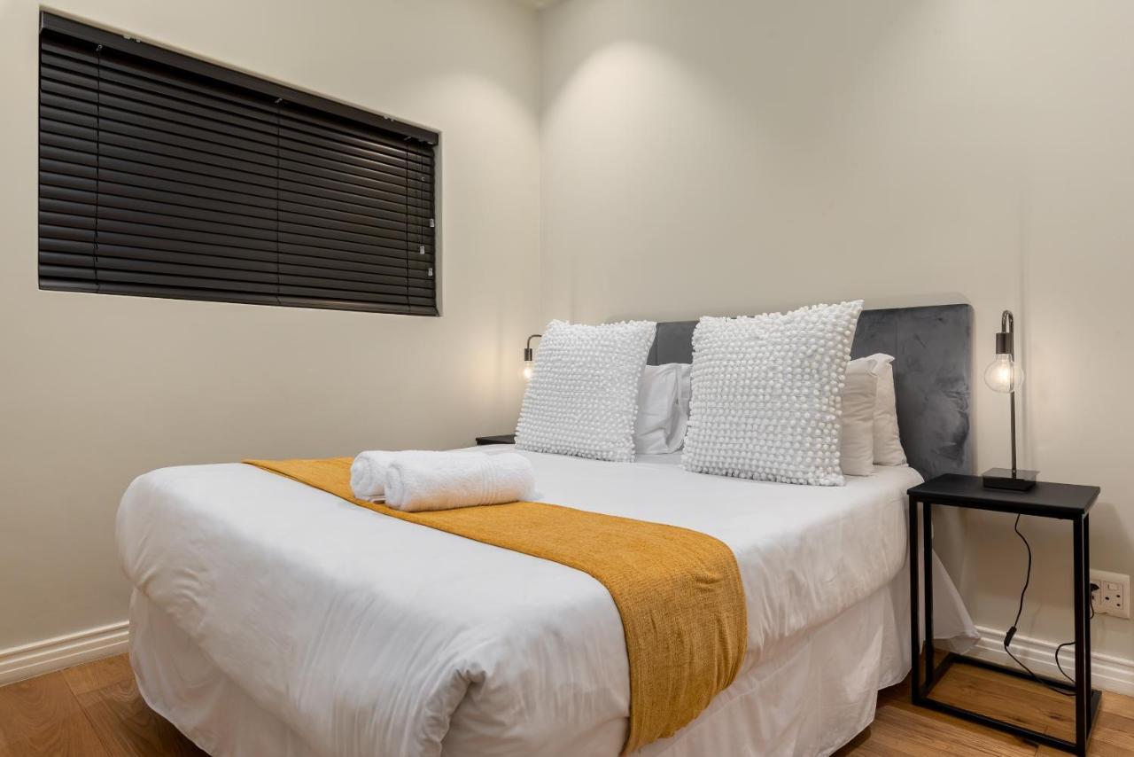 The Docklands Luxury Apartments Κέιπ Τάουν Εξωτερικό φωτογραφία