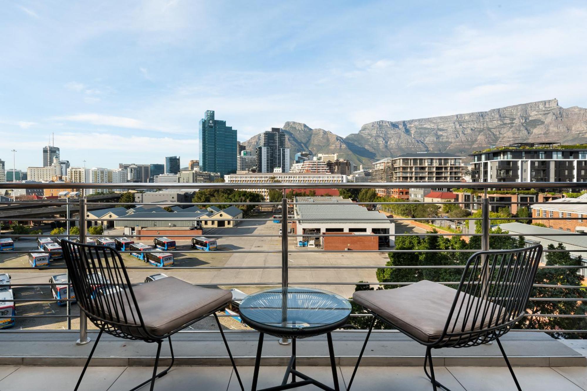 The Docklands Luxury Apartments Κέιπ Τάουν Εξωτερικό φωτογραφία